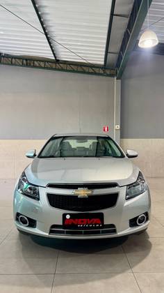 CHEVROLET CRUZE 1.8 LTZ 16V FLEX 4P AUTOMÁTICO CHEVROLET CRUZE 1.8 LTZ 16V FLEX 4P AUTOMÁTICO